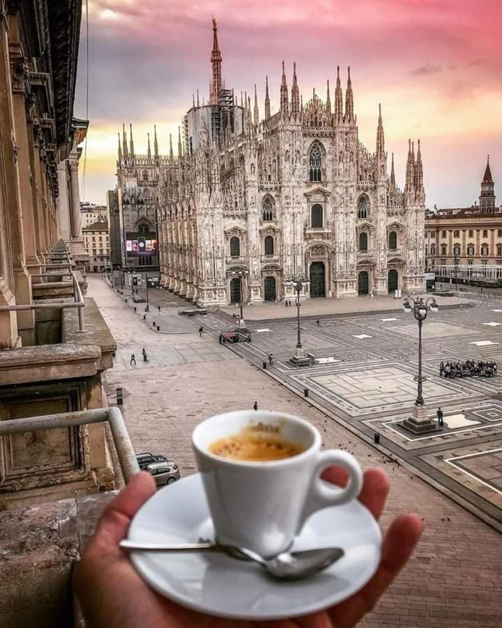 Corso Venezia 33 Milaan Buitenkant foto